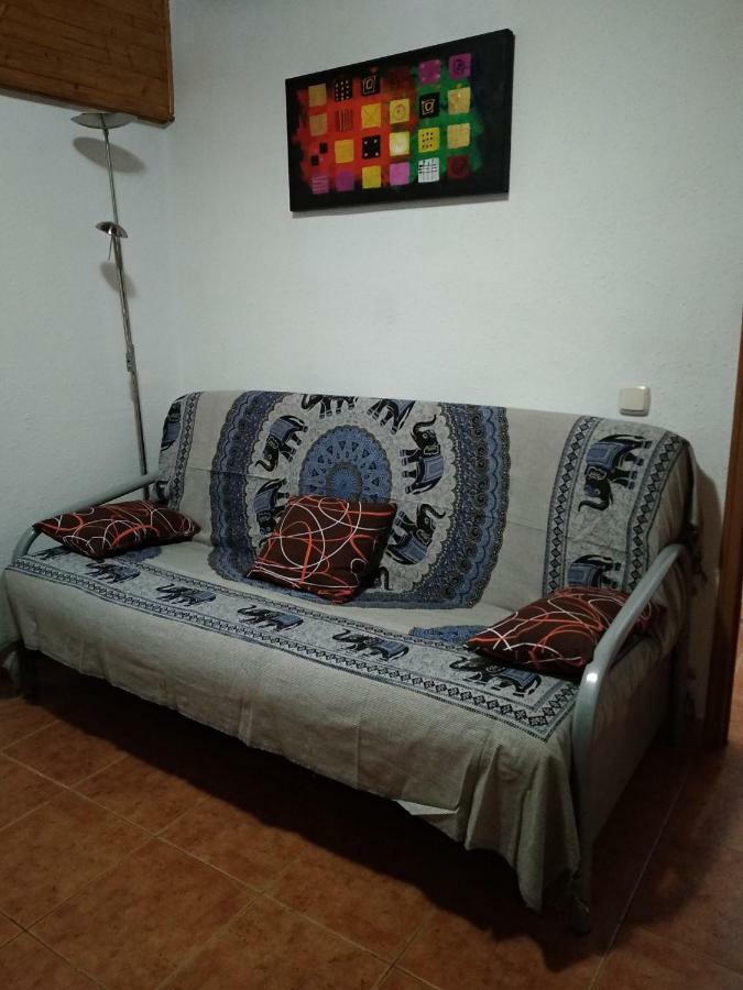 Apartamentos loli Berga Bagian luar foto